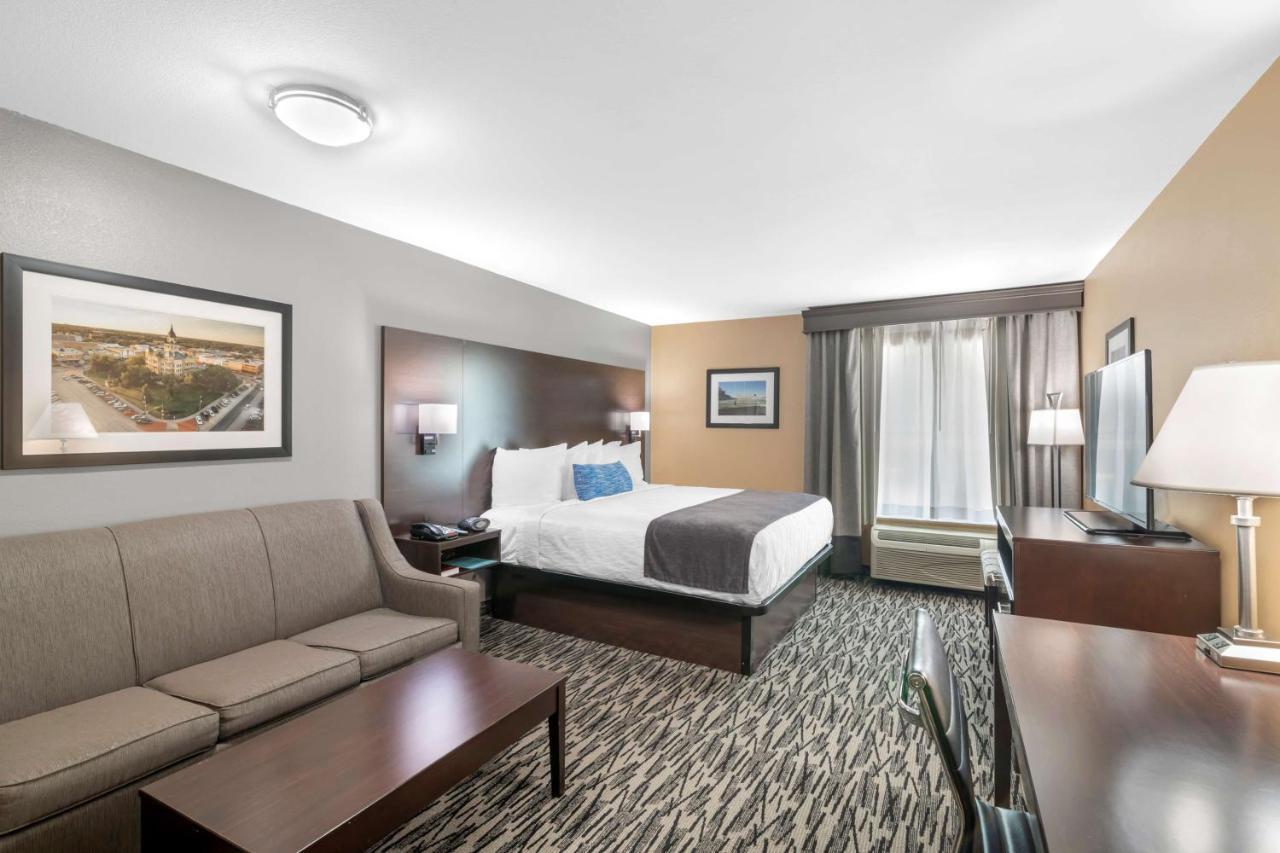 Best Western Plus Denton Inn & Suites Exterior photo
